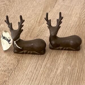Vintage Pair Of Reclining Bronze‎ Deer Figurines sculptures Small 2.25” X 3”